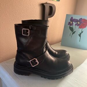 Steve Madden Brycin leather Moto boot 😎